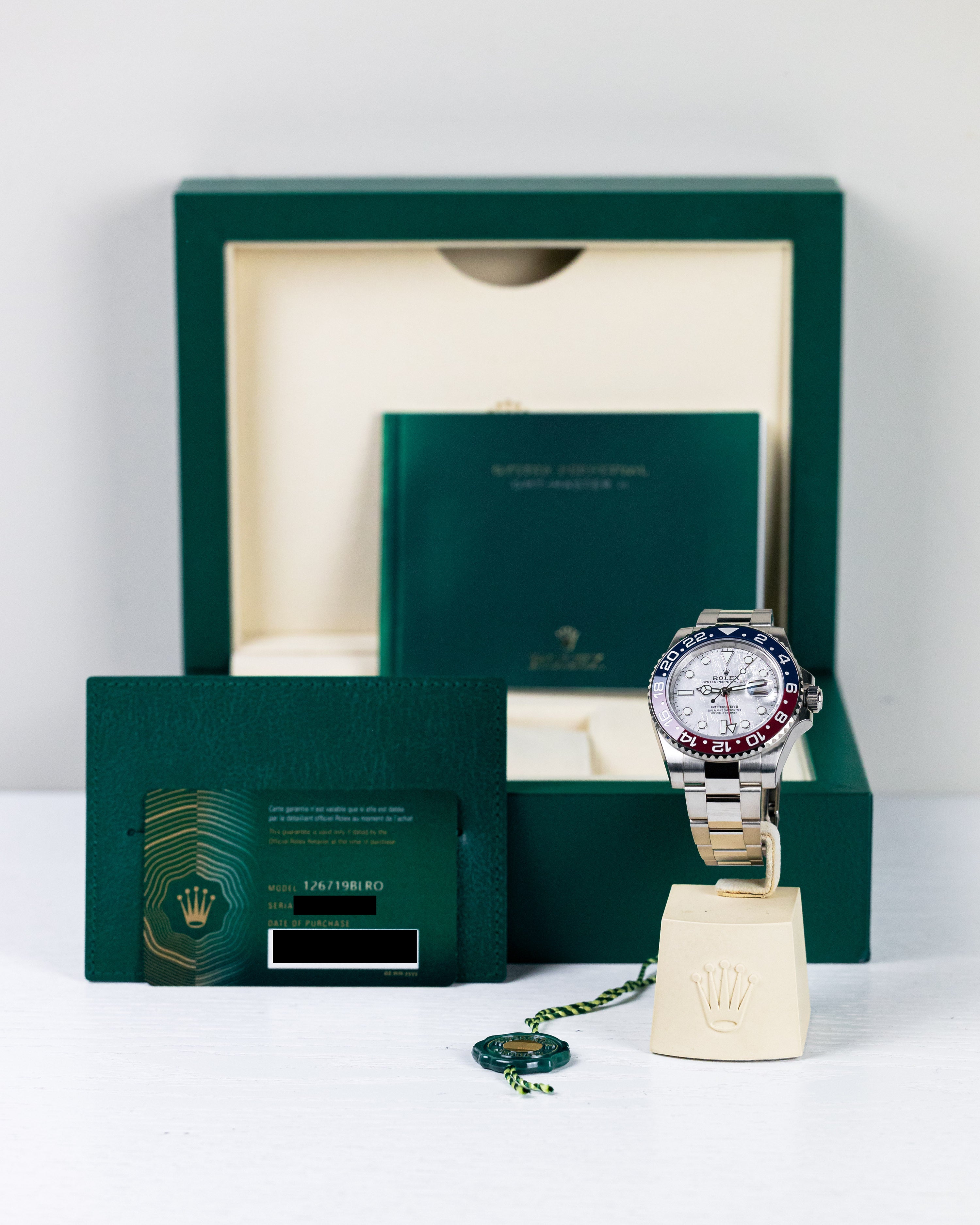 Rolex GMT-MASTER II Oyster, 40 mm, white gold M126719BLRO-0002