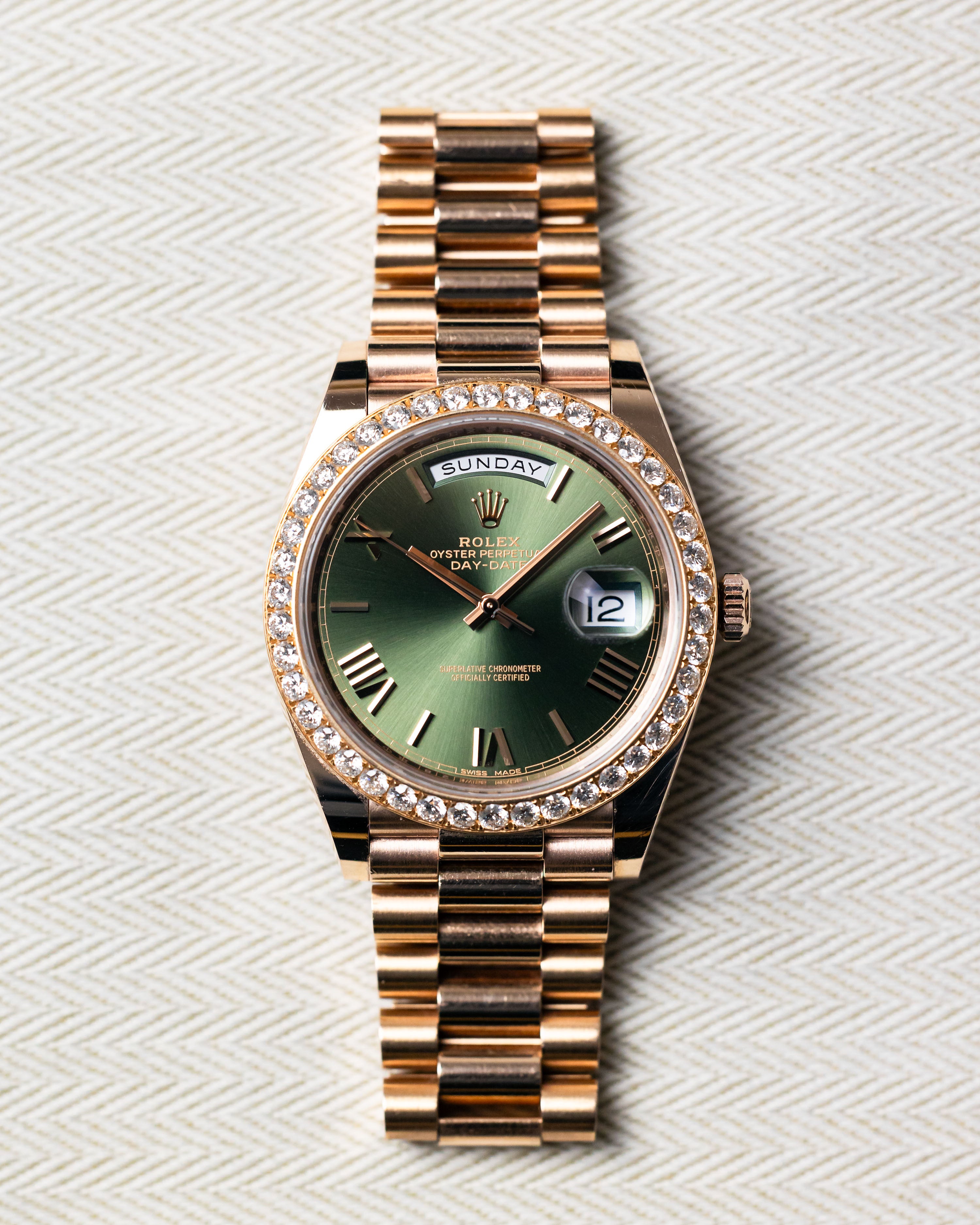 2018 Rolex Day-Date 40 Diamond Rose Gold/Olive Dial228235