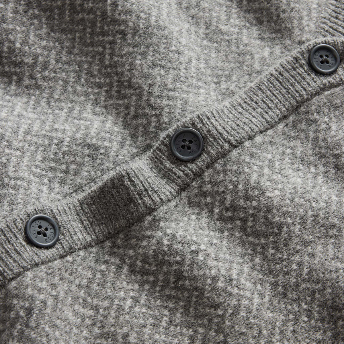 Men's Sweater Pullover Cable Knit Sweater in Natural Don in Ash Herringbone Merino