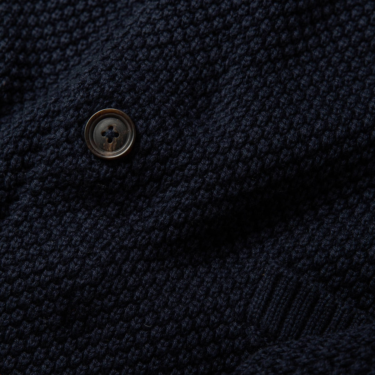 Men's Sweater Pullover Cable Knit Sweater in Natural Don in Dark Navy