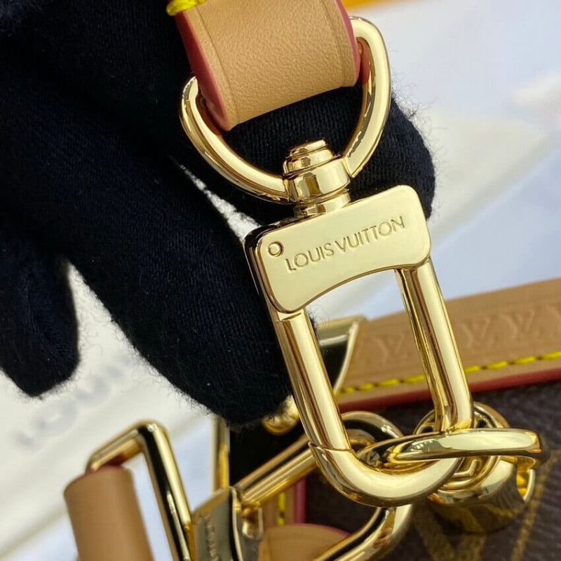 Sac à main Louis Vuitton SIDE TRUNK M46358 MONOGRAM - luxuryevafr