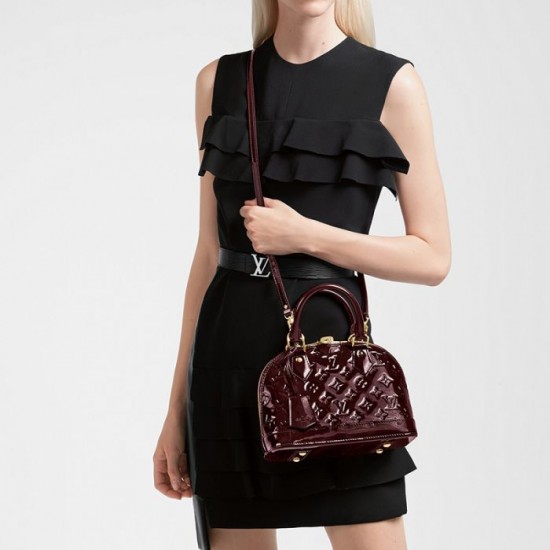 Sac à main en cuir Louis Vuitton Alma BB - luxuryevafr