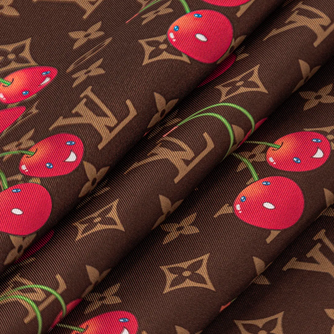 【🔥Offres spéciales🔥】LV x TM Monogram Cerise Square 90 M96094 - luxuryevafr