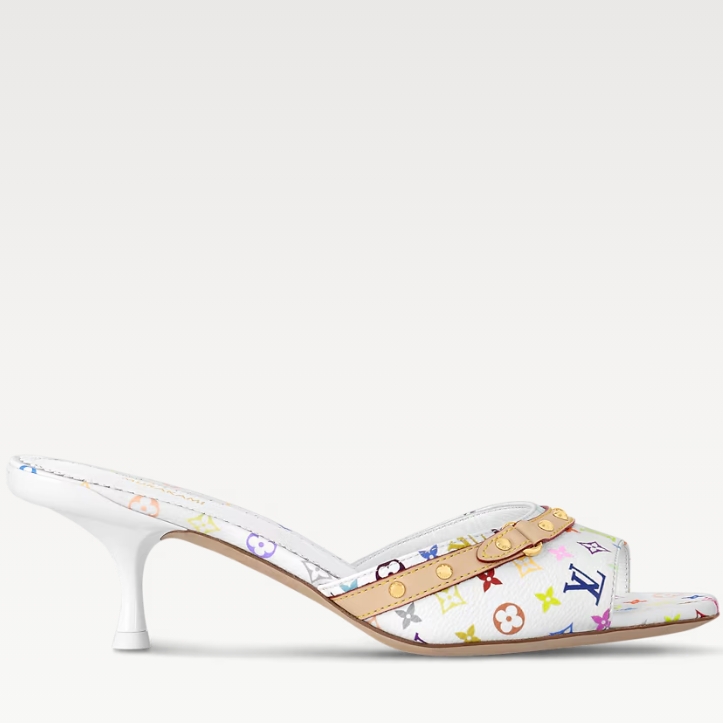 Chanel Collier Logo Doré Élégance Intemporelle - luxuryevafr