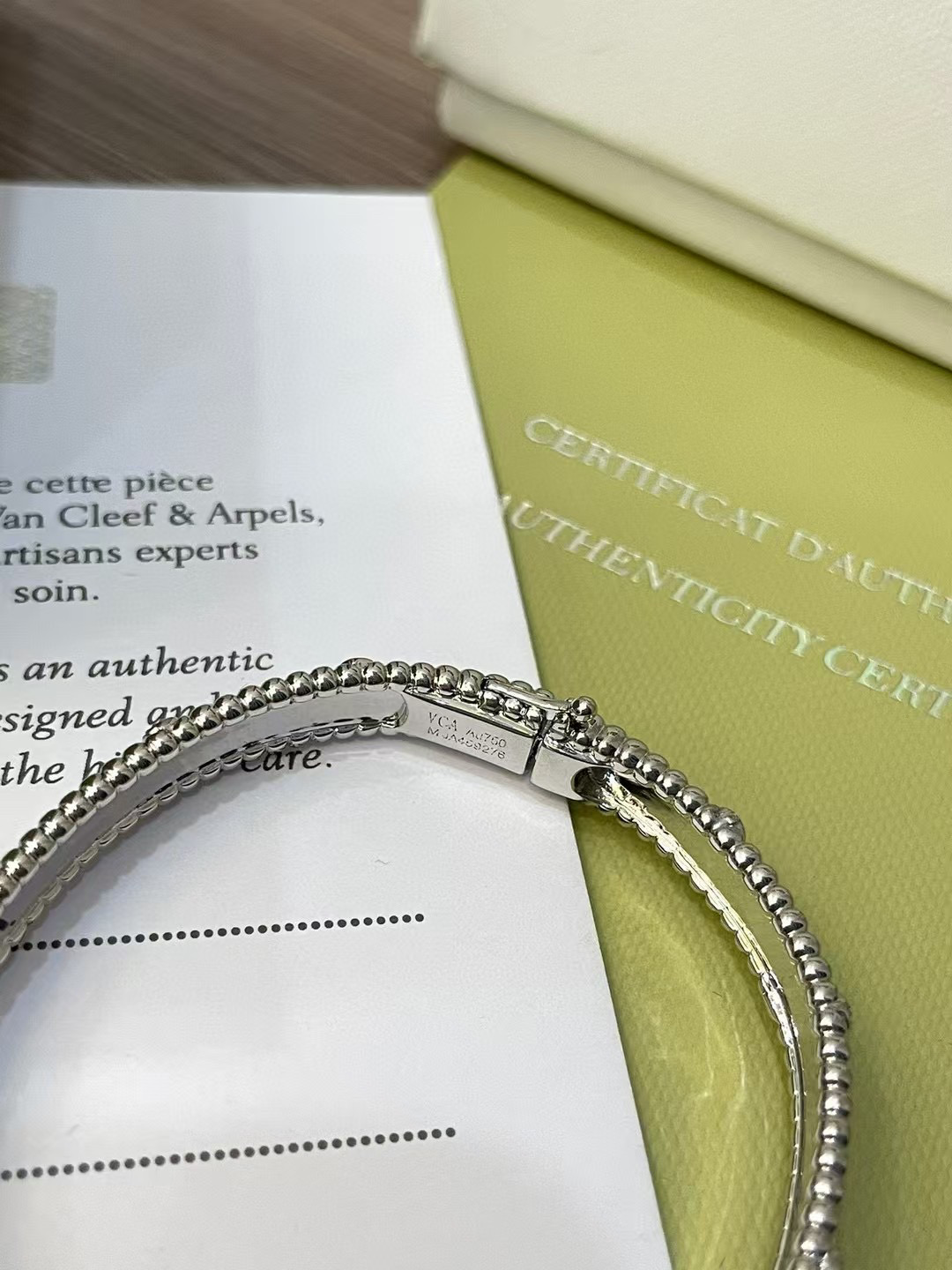 Bracelet Kaléidoscope Van Cleef & Arpels - luxuryevafr