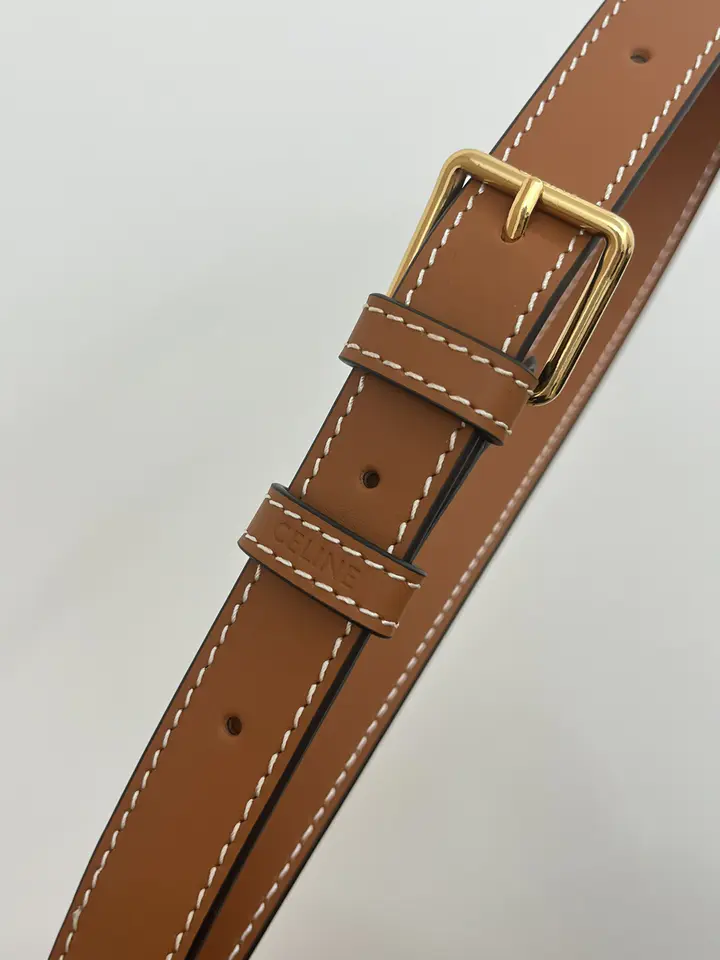 Sac Triomphe moyen Celine en caramel - luxuryevafr