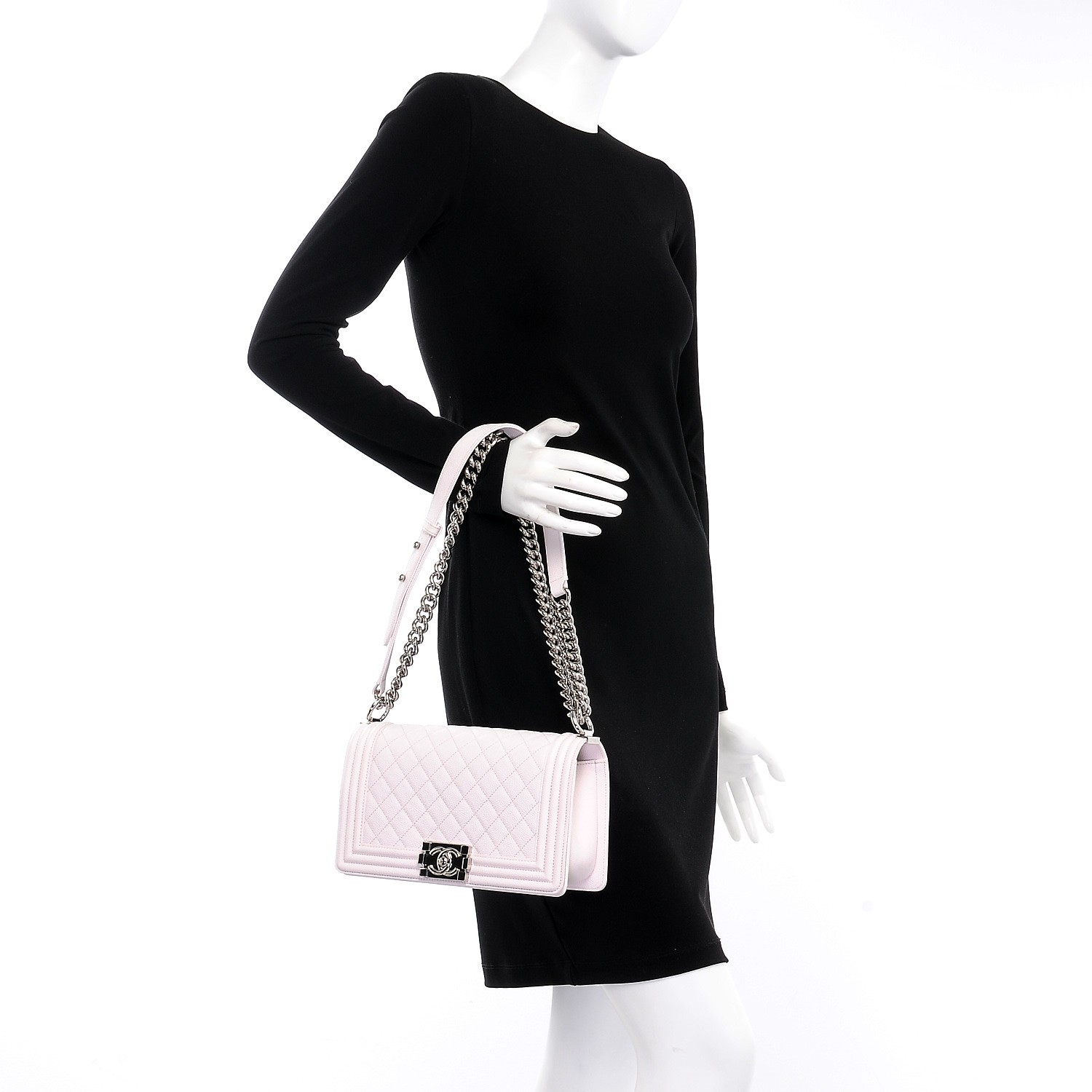 CHANEL Classic Flap Caviar Neuf - luxuryevafr