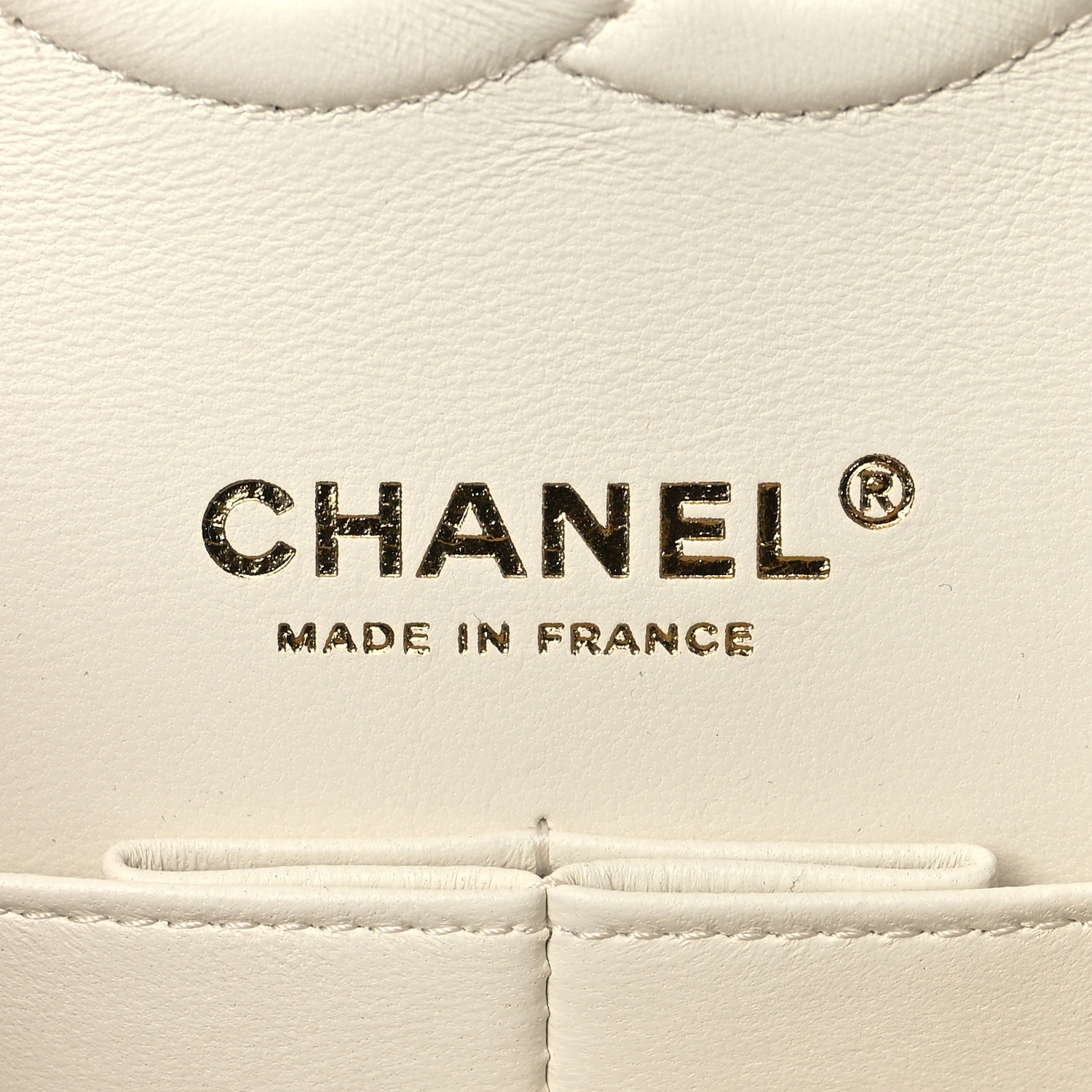 Cuir d'agneau matelassé à double rabat moyen noir et blanc - luxuryevafr