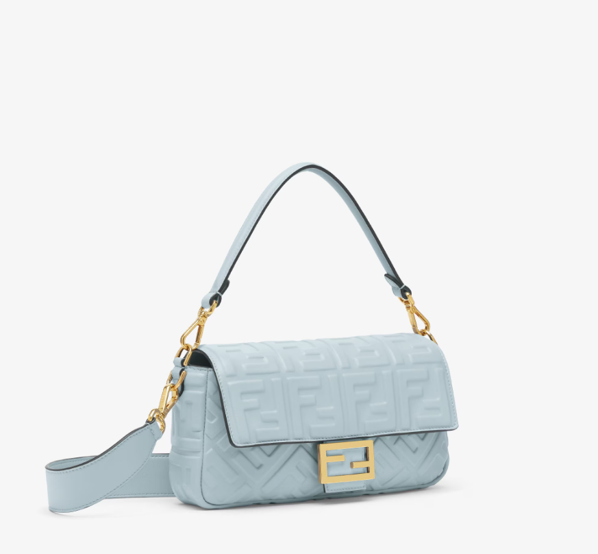 FENDI Baguette Bleu clair - luxuryevafr