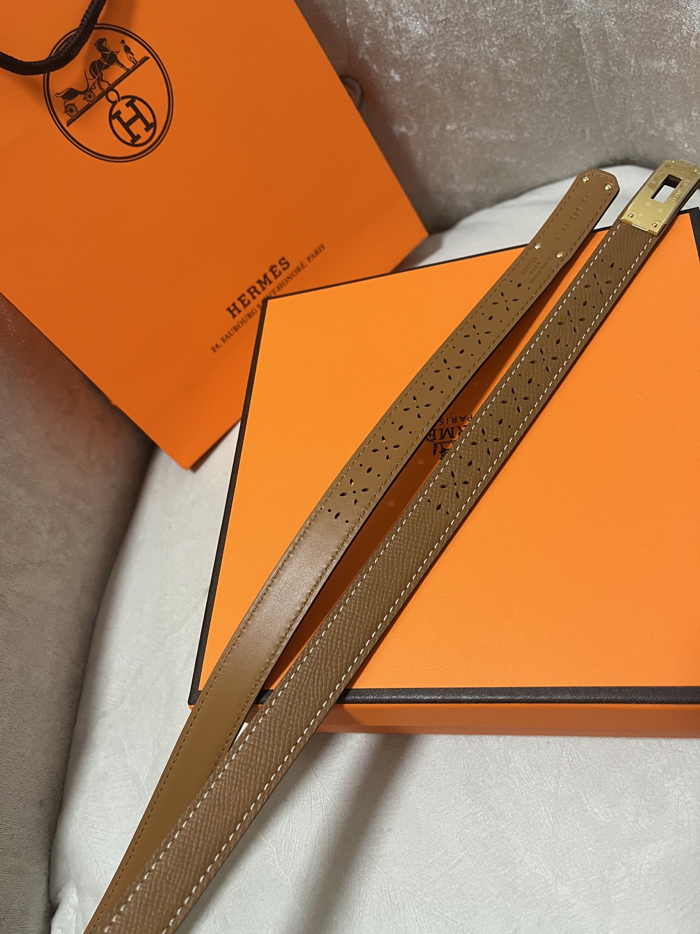 Ceinture Hermès Kelly pour femme - luxuryevafr