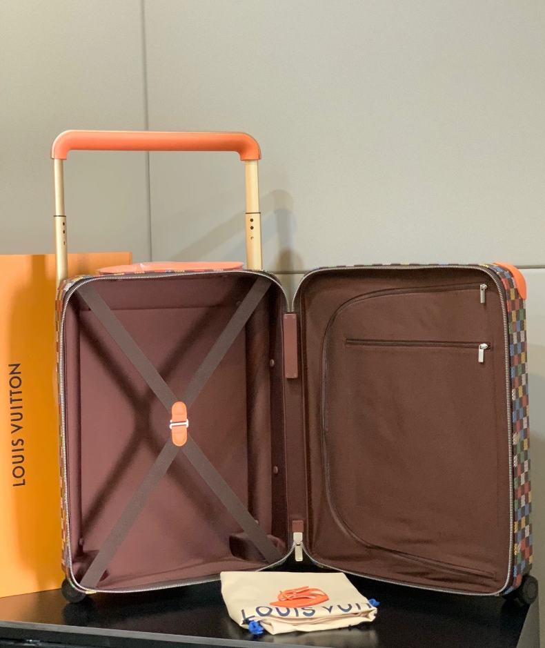 LV Horizon 55 N00179 - luxuryevafr