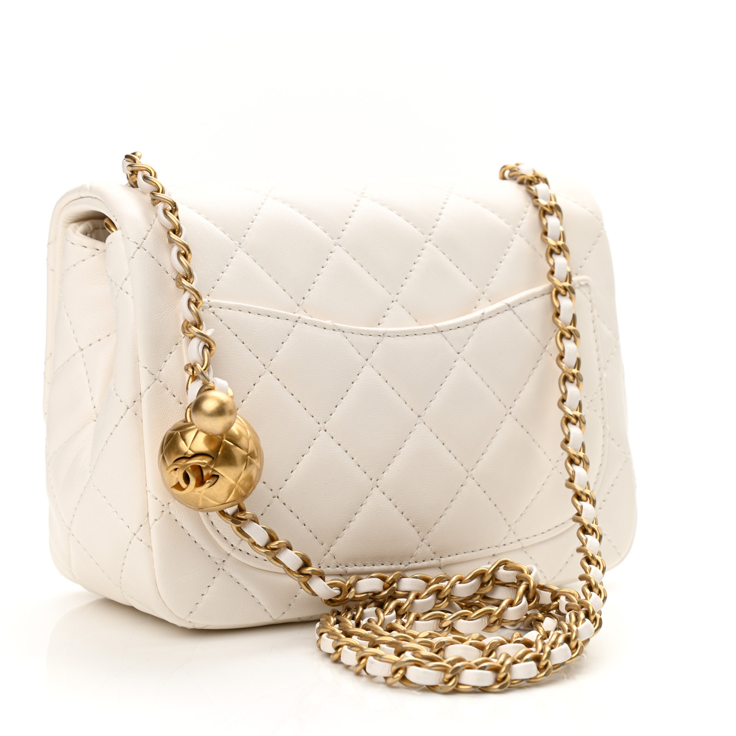 Mini-sac à rabat matelassé en cuir d'agneau blanc Pearl Crush - luxuryevafr