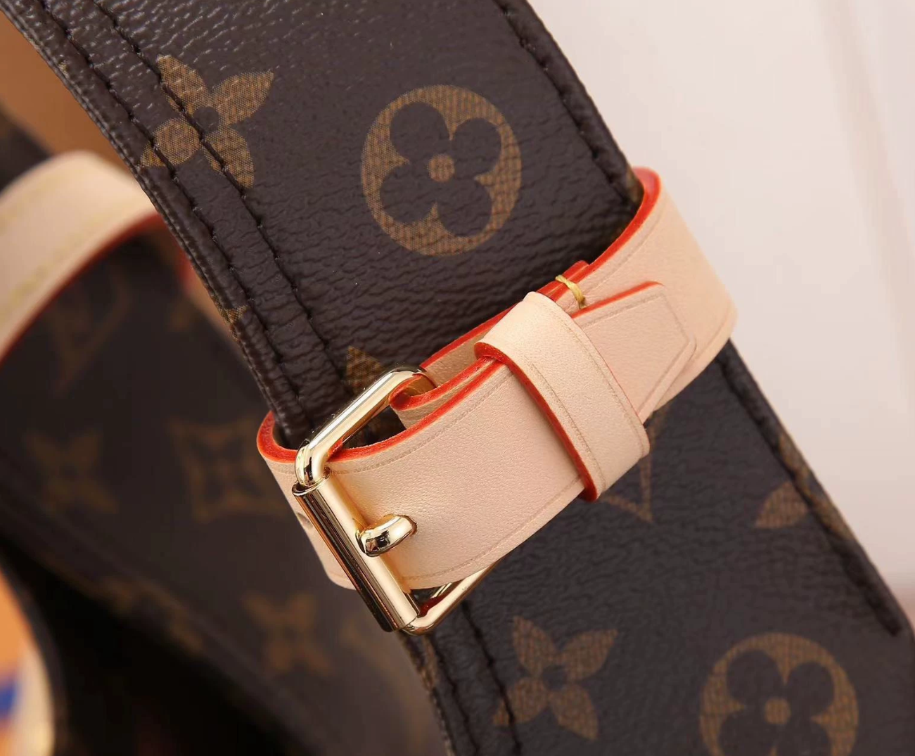 LV Atlantis M46817 GM - luxuryevafr