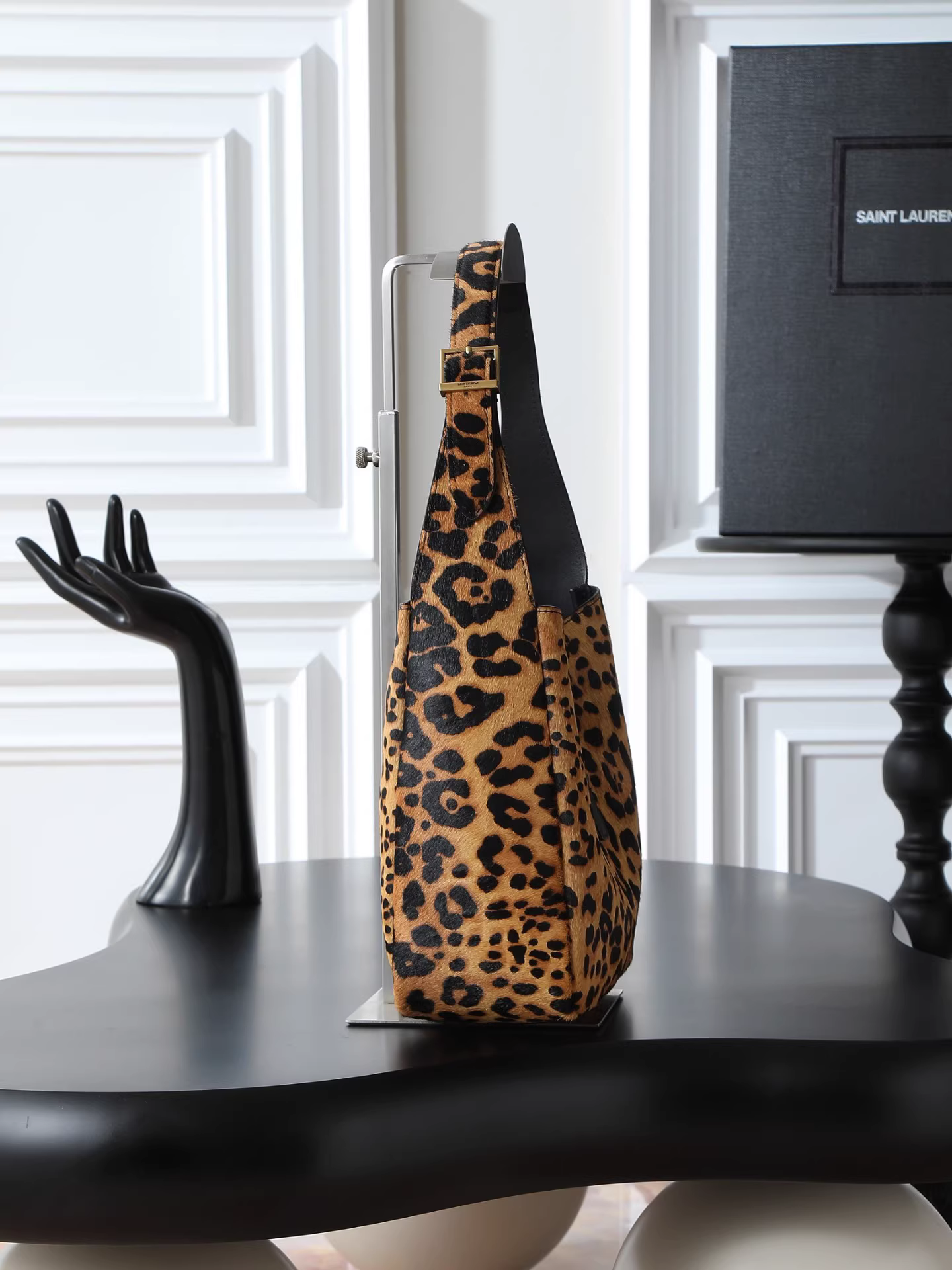 YSL LE 5 À 7 souple petit modèle en cuir poney - luxuryevafr