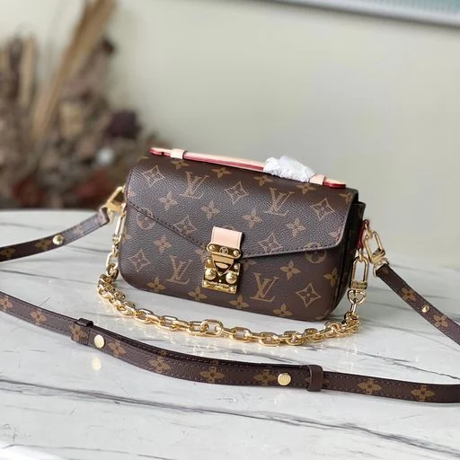 Louis Vuitton M46279 POCHETTE MéTIS EAST WEST - luxuryevafr