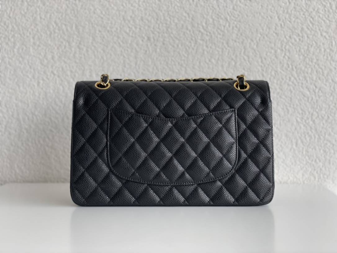 Sac Chanel Medium Classic Double Flap Noir Matelassé Caviar Quincaillerie Dorée - luxuryevafr