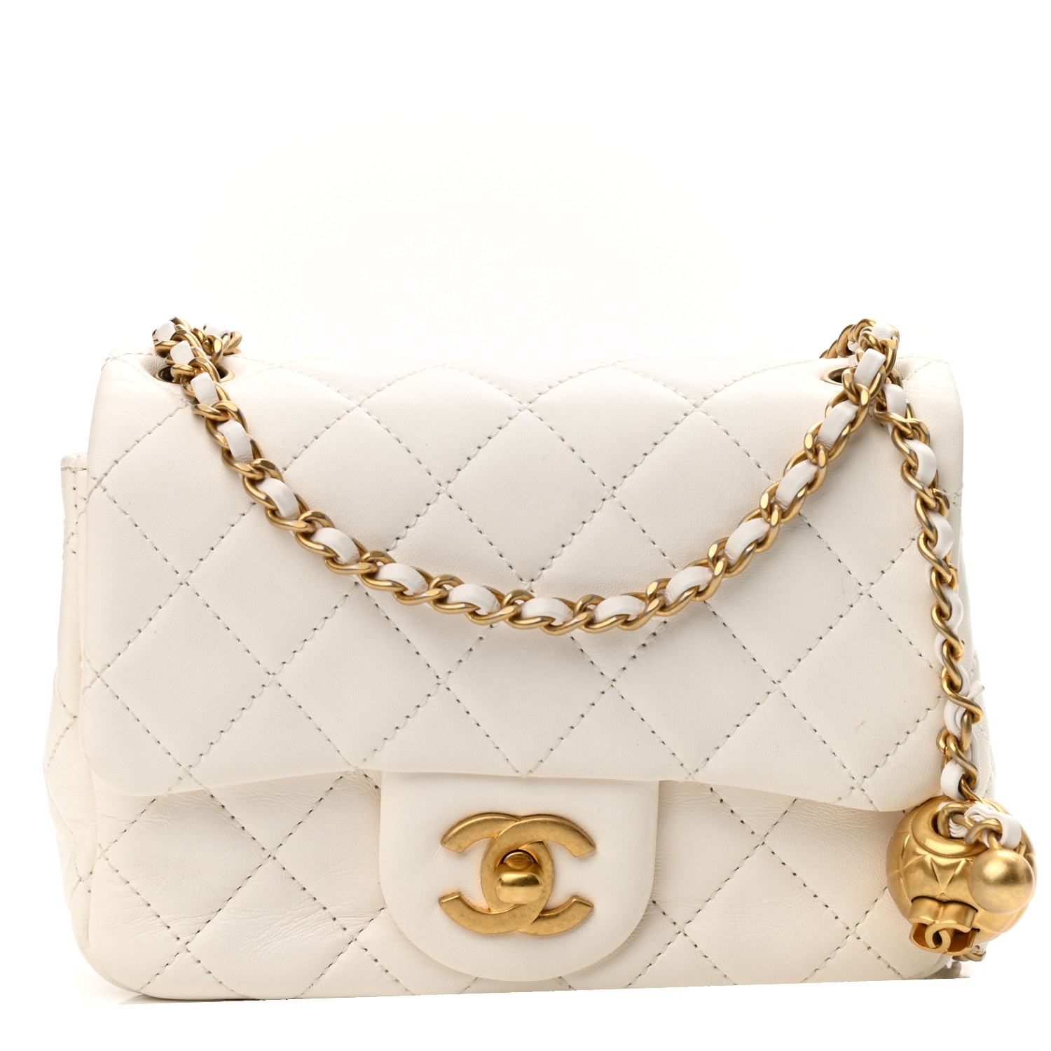 Mini-sac à rabat matelassé en cuir d'agneau blanc Pearl Crush - luxuryevafr