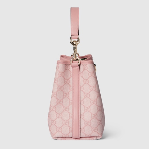 Petit sac seau avec emblème GG - luxuryevafr