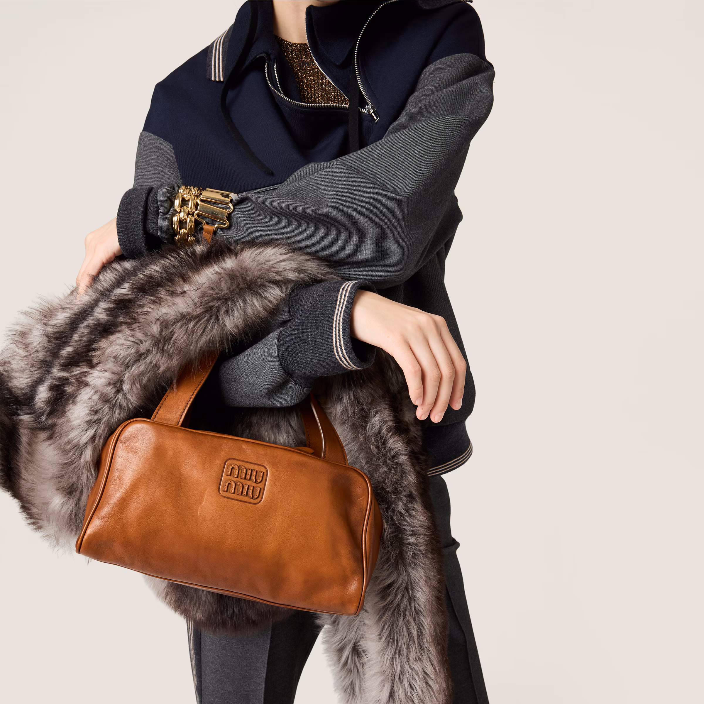 Sac à main en cuir MIUMIU - luxuryevafr