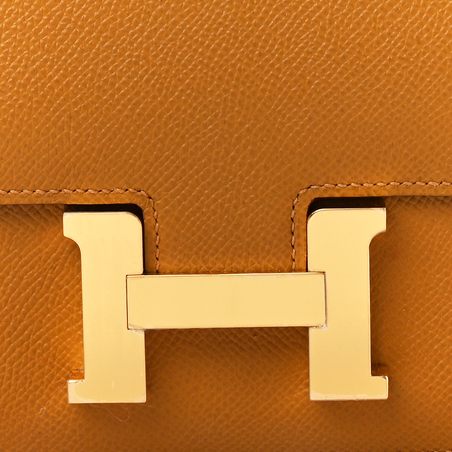 Epsom Constance 18 Sésame - luxuryevafr