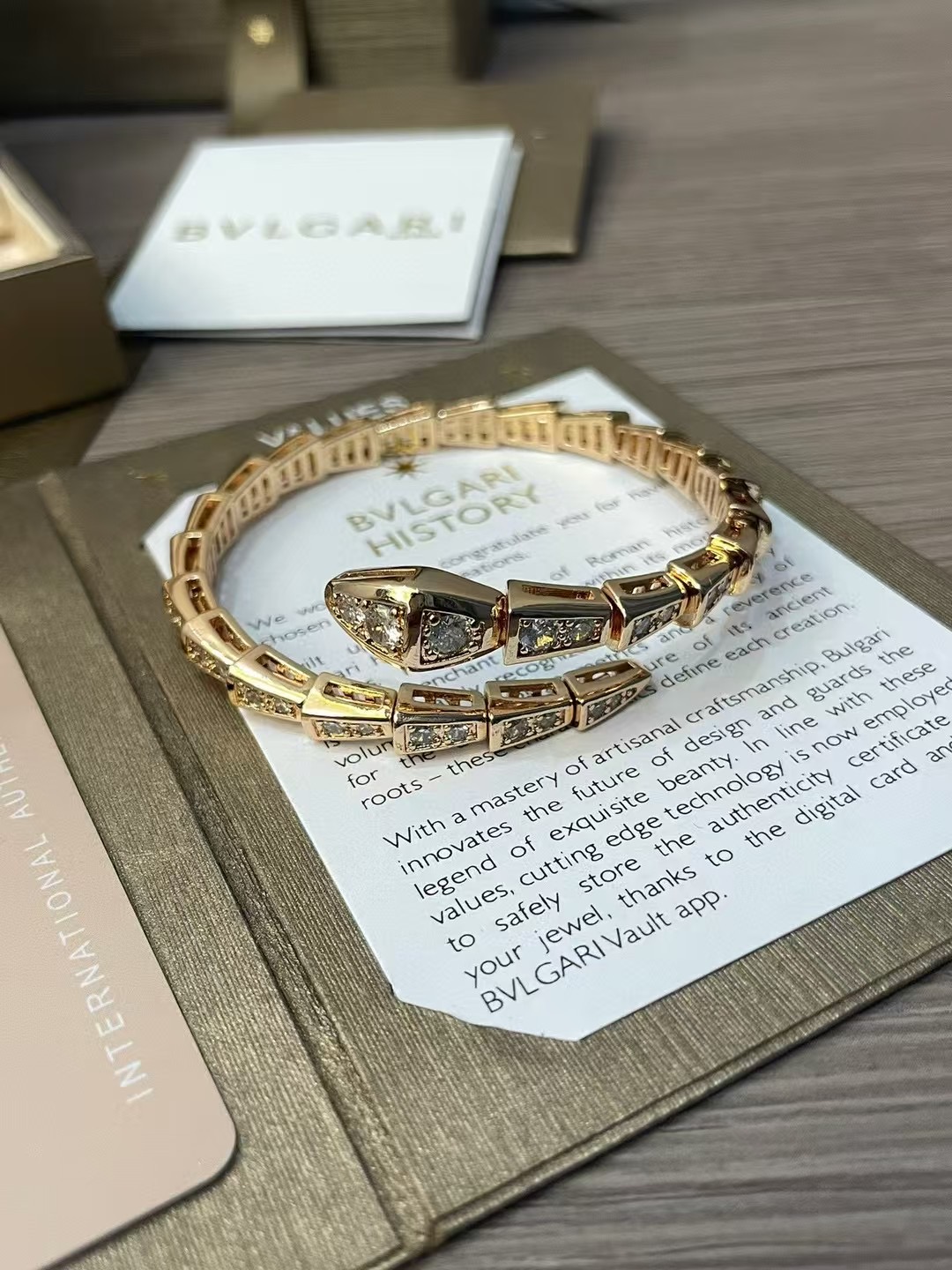 BVLGARI Serpenti Viper Set – Élégance Dorée - luxuryevafr