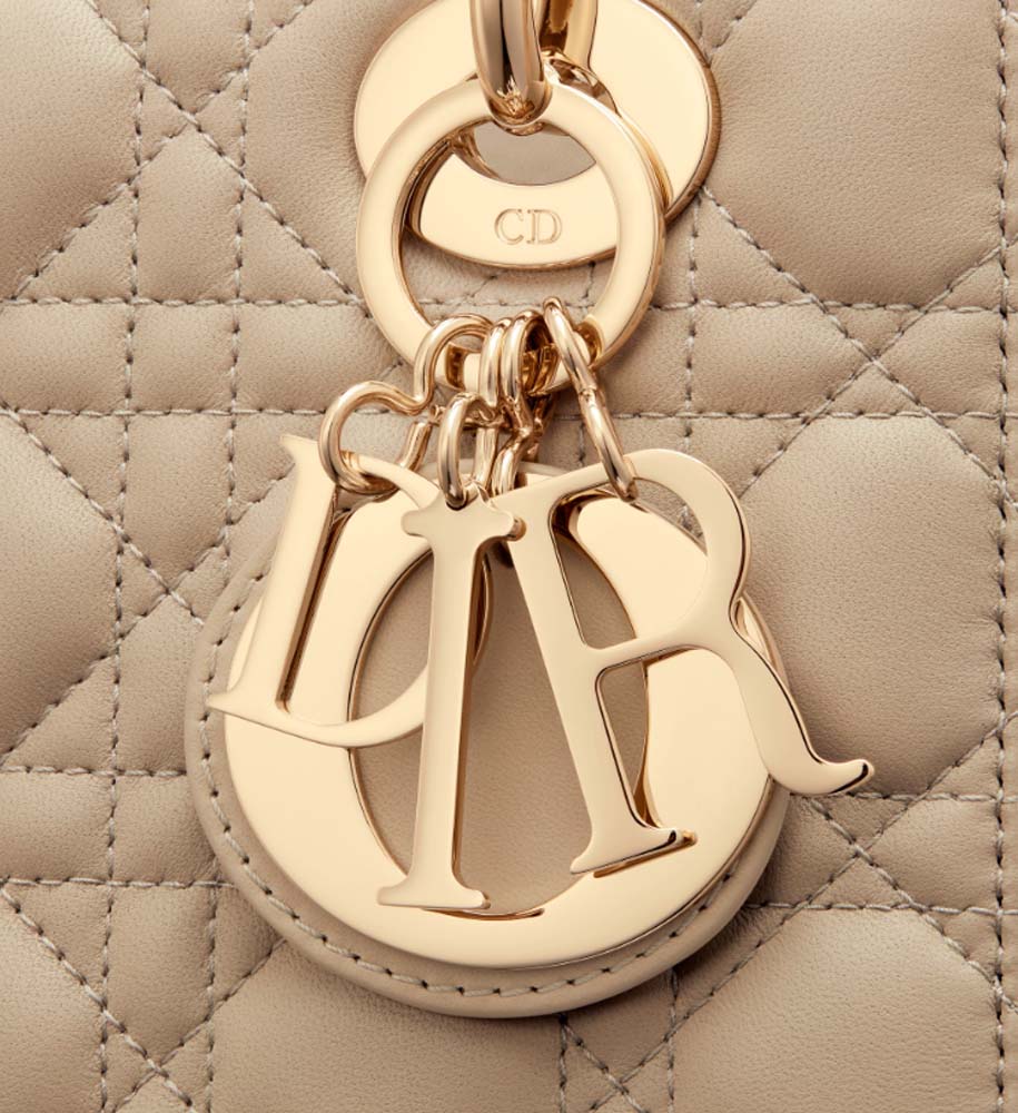 Dior Petit Lady — Cannage sable élégant - luxuryevafr