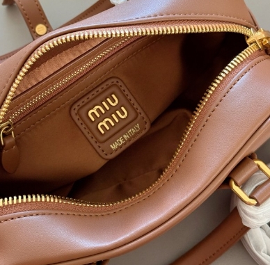 MIUMIU Arcadie leather bag - luxuryevafr