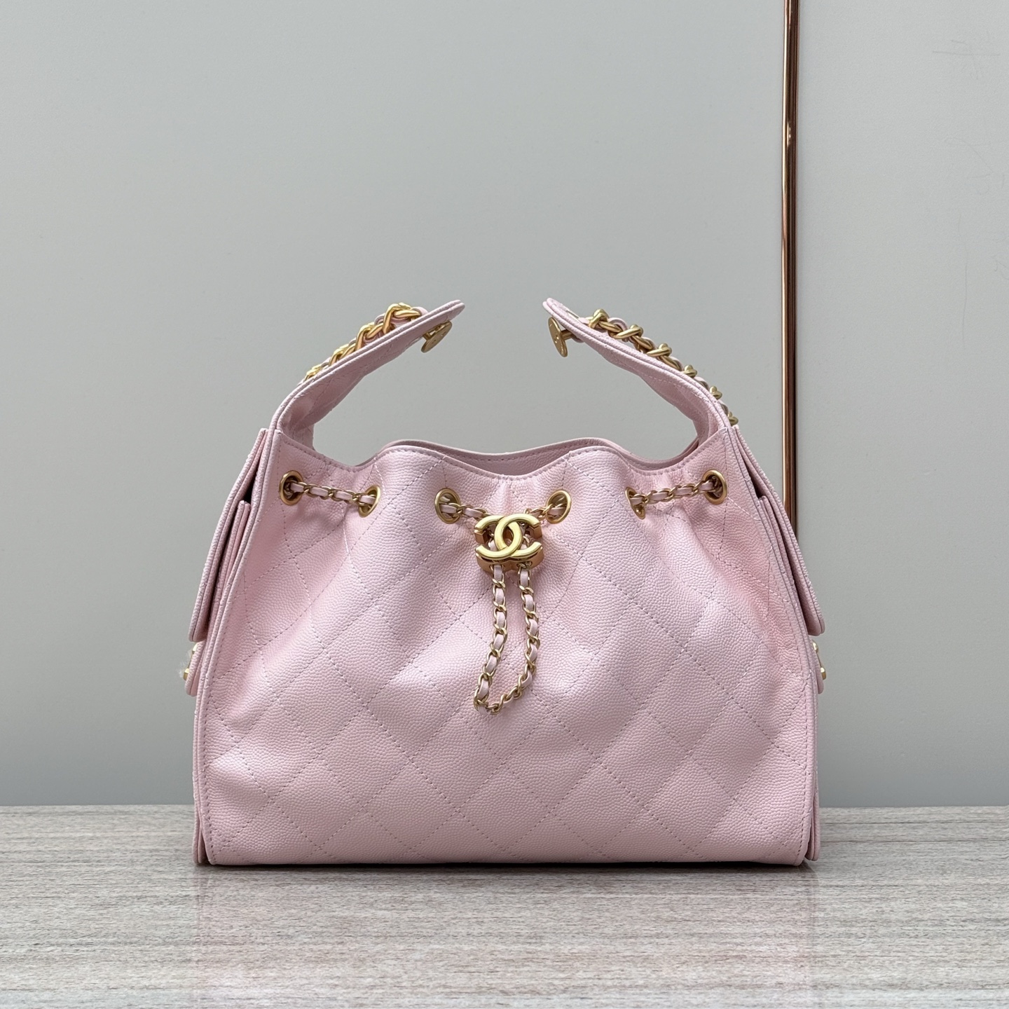 Petit sac à main CHANEL 25 - Rose clair - luxuryevafr