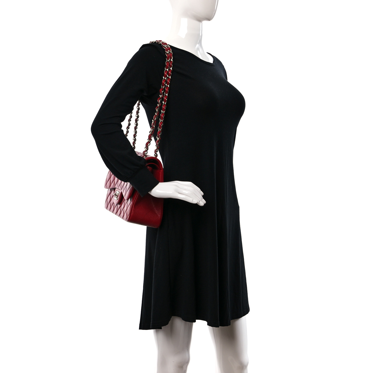 CHANEL Caviar Jumbo — Rouge matelassé luxe - luxuryevafr