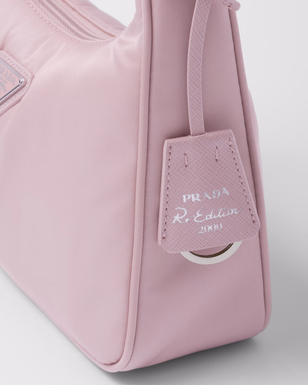 Mini-sac Prada Re-Edition 2000 en Re-Nylon - luxuryevafr
