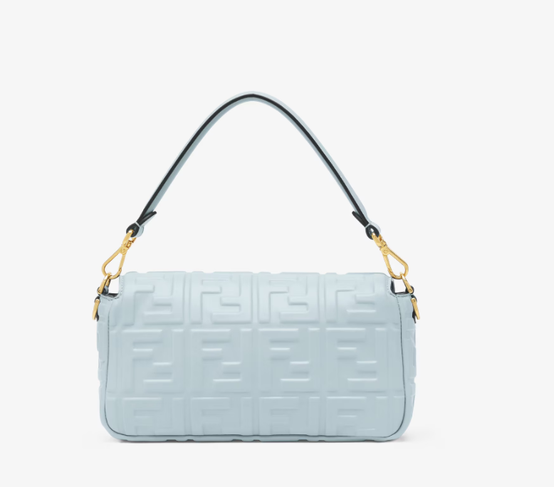 FENDI Baguette Bleu clair - luxuryevafr