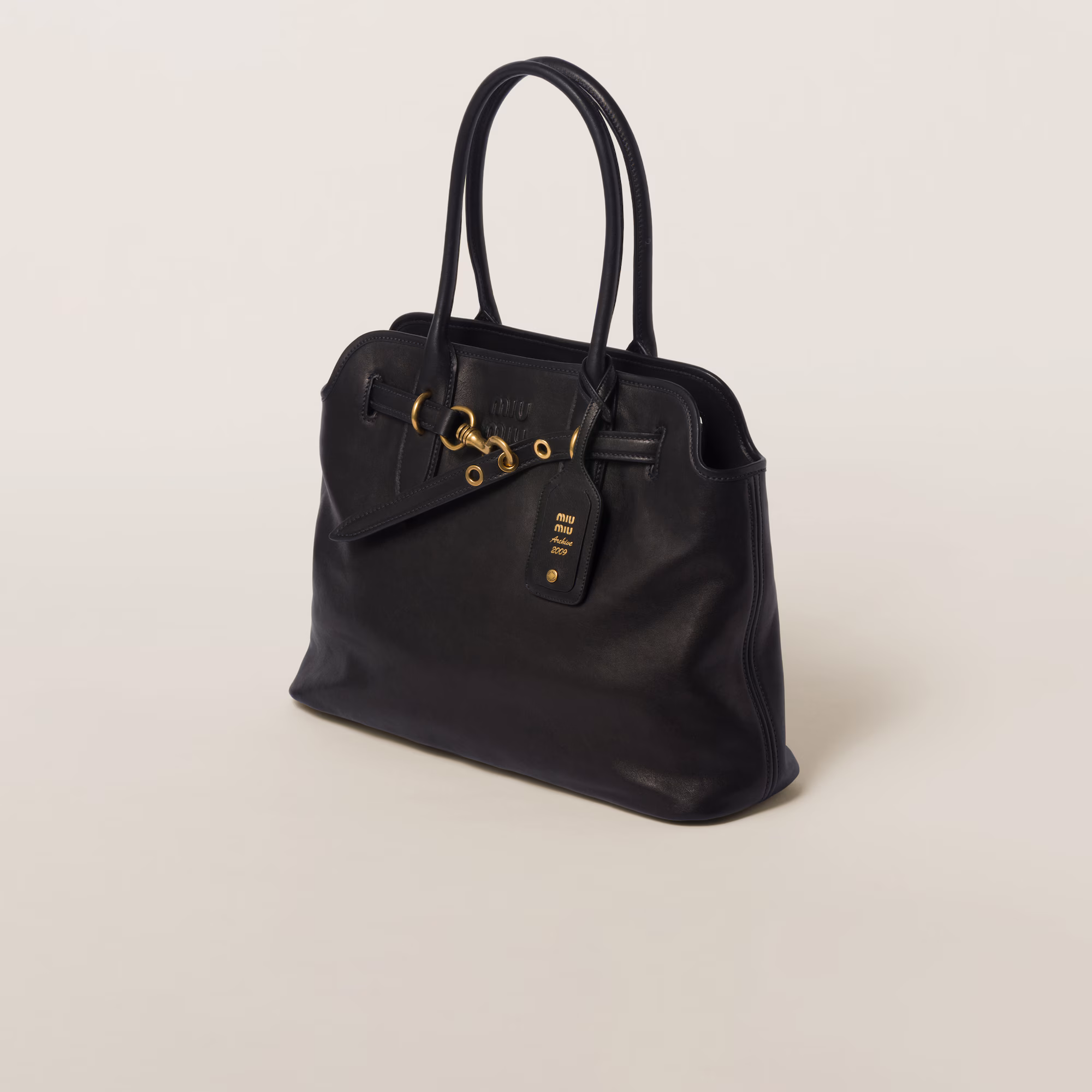 Sac en cuir nappa MiuMiu Aventure - Noir - luxuryevafr