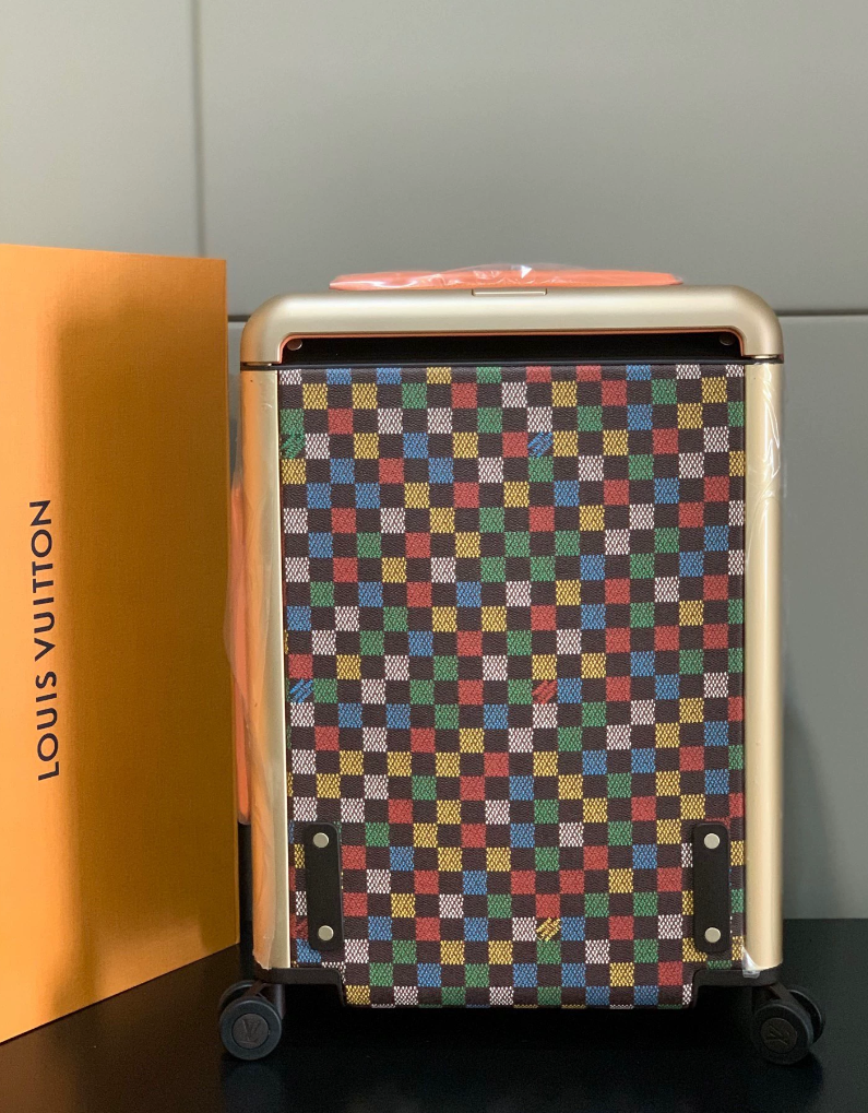 LV Horizon 55 N00179 - luxuryevafr