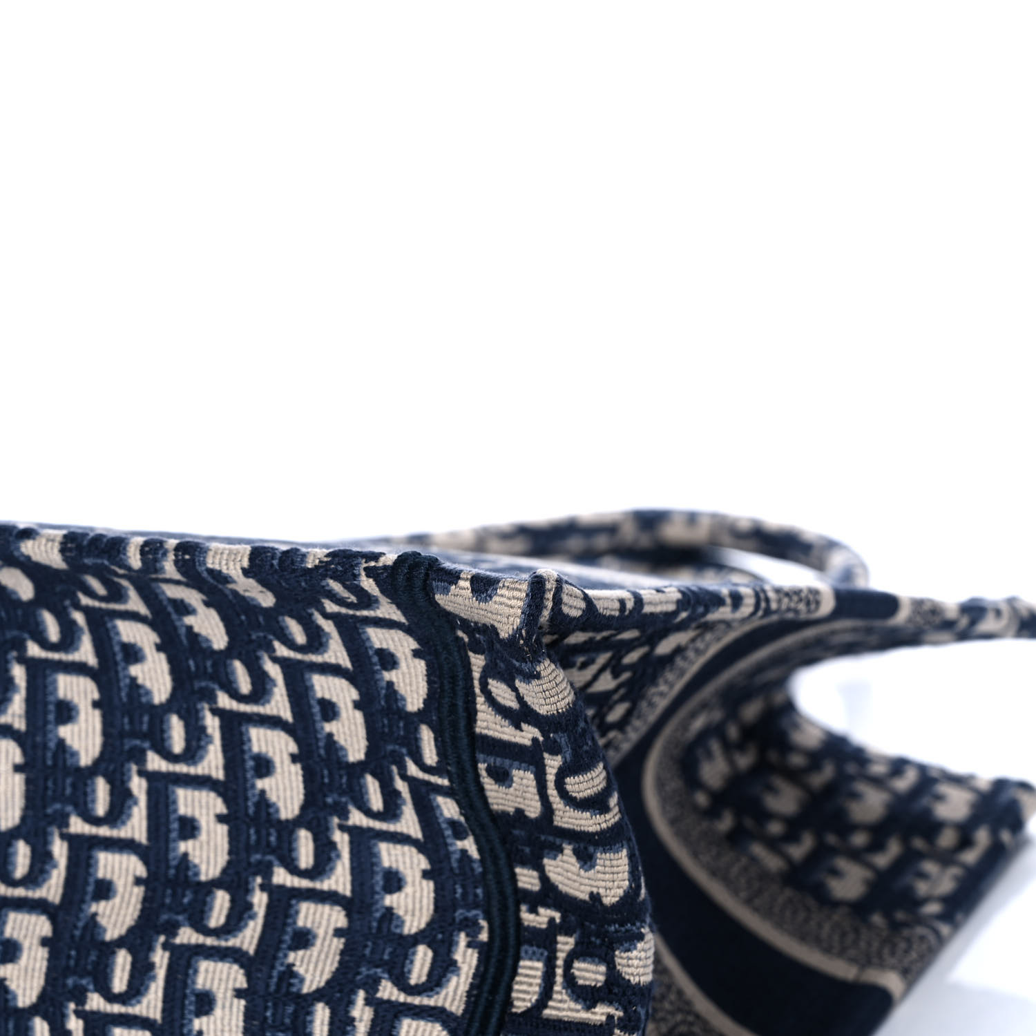 SAC À LIVRES DIOR MOYEN - luxuryevafr