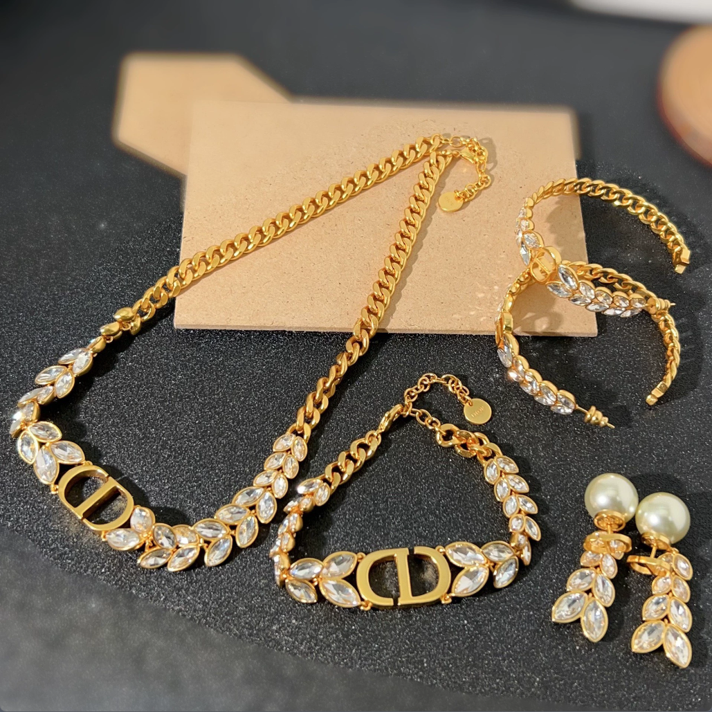 Coffret Prestige Dior 30 Montaigne - luxuryevafr