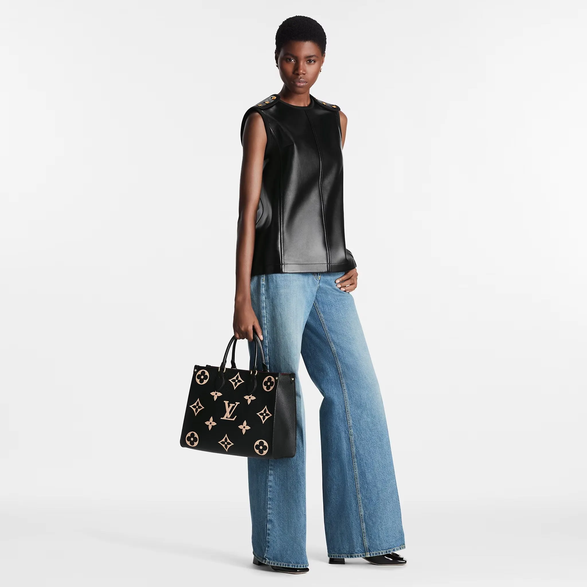 LV OnTheGo MM M45495 - luxuryevafr