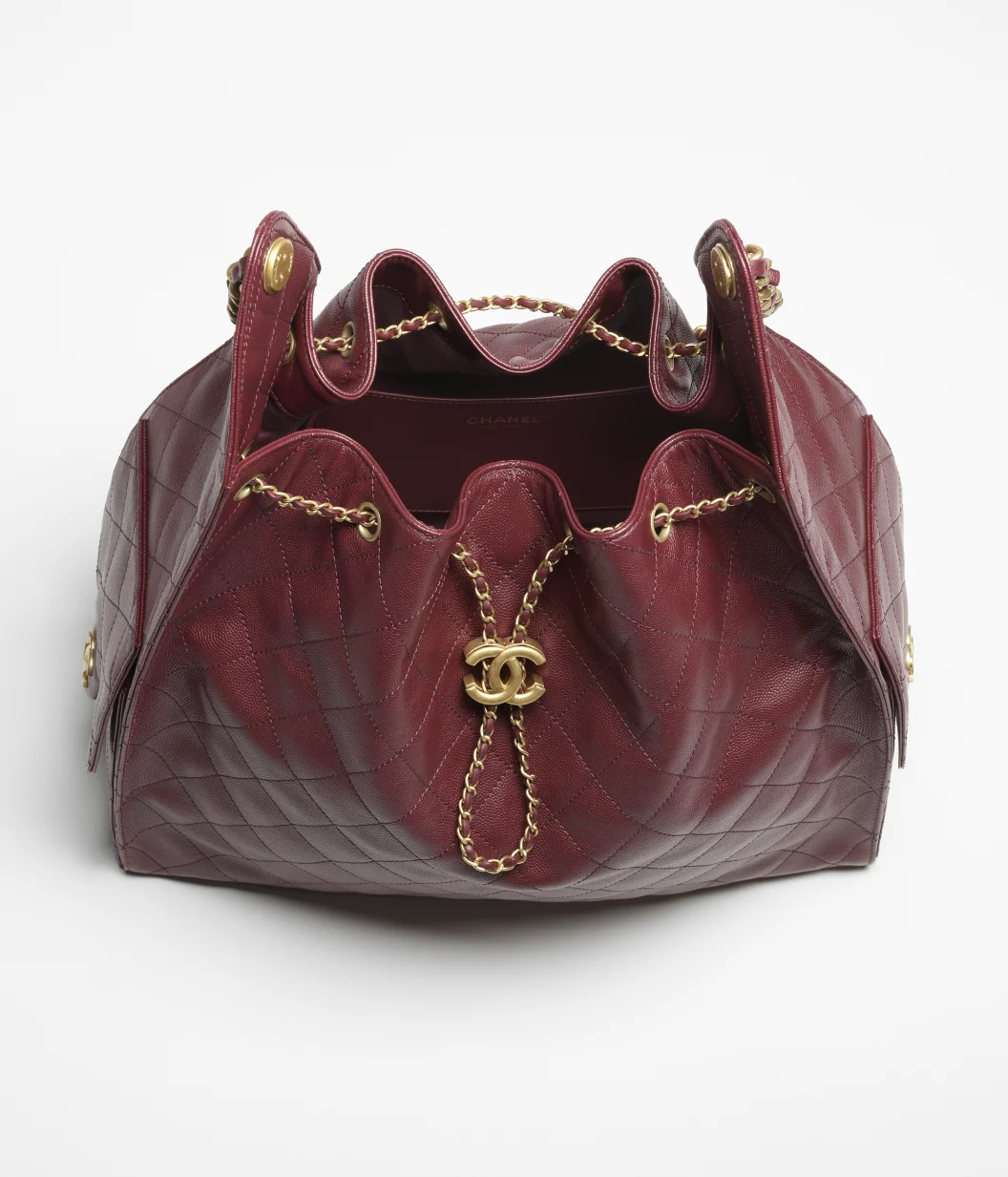 Grand sac à main CHANEL 25 - luxuryevafr