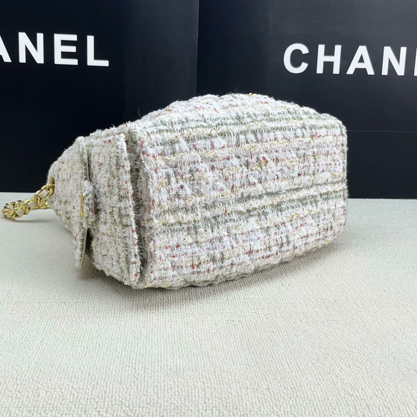 Petit sac à main CHANEL 25 - luxuryevafr