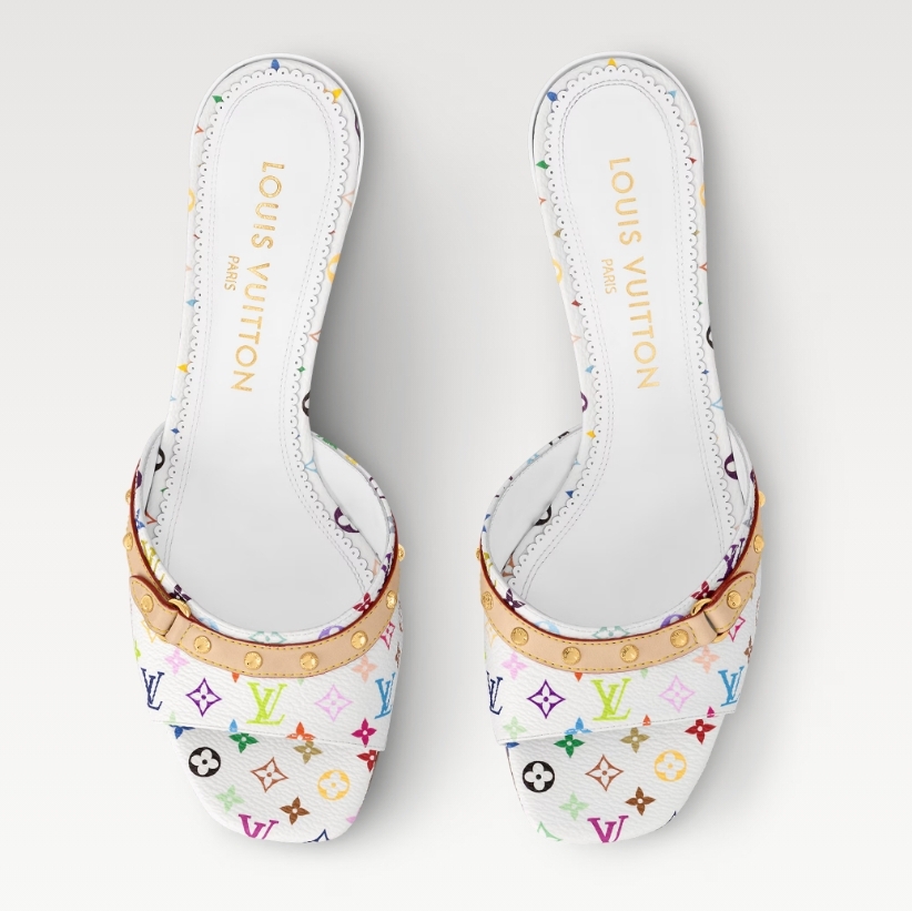 Chanel Collier Logo Doré Élégance Intemporelle - luxuryevafr