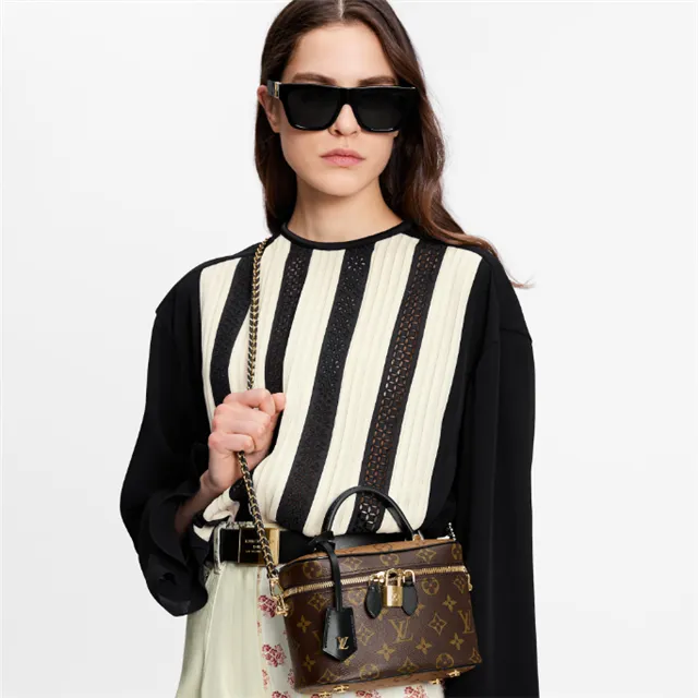 LV VANITY PM M45165 - luxuryevafr