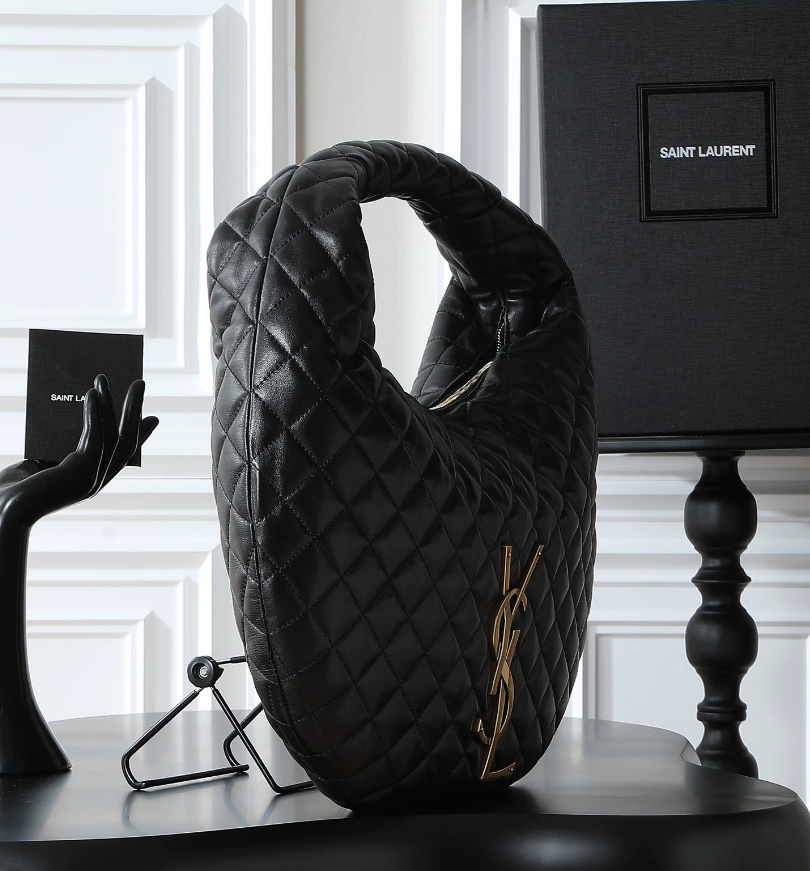 Sac hobo YSL ICARE en nappa matelassé - luxuryevafr