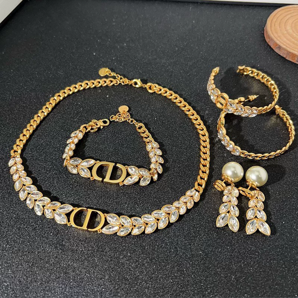 Coffret Prestige Dior 30 Montaigne - luxuryevafr