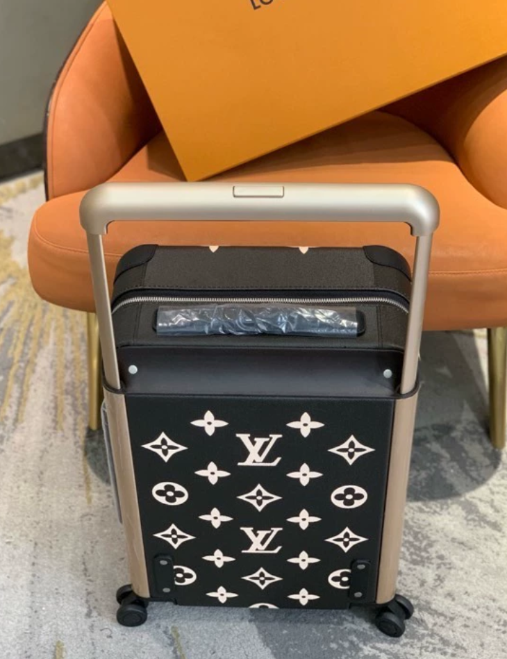 LV Horizon 55 M10256 - luxuryevafr