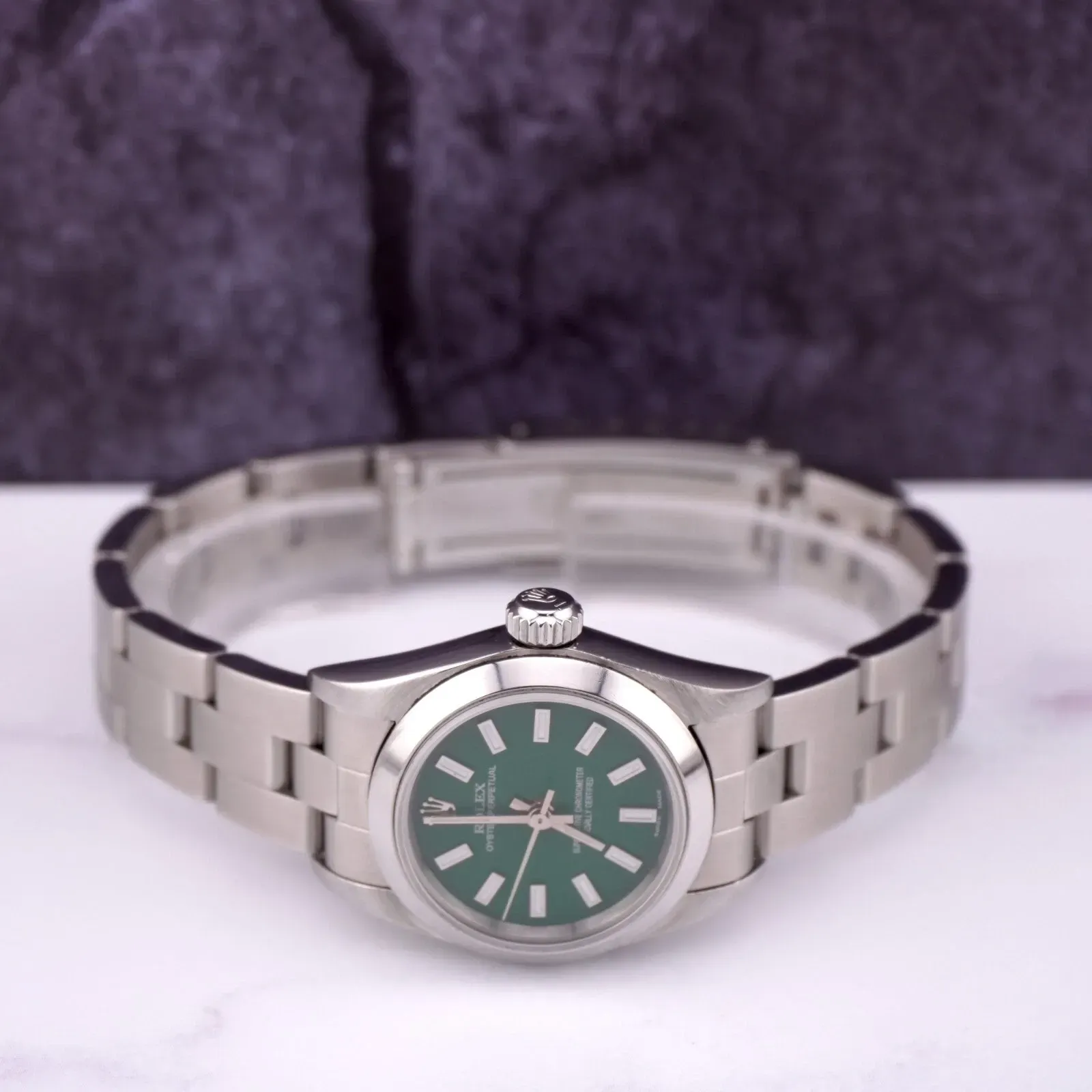 Rolex Oyster Perpetual Vert 25mm – Acier - luxuryevafr