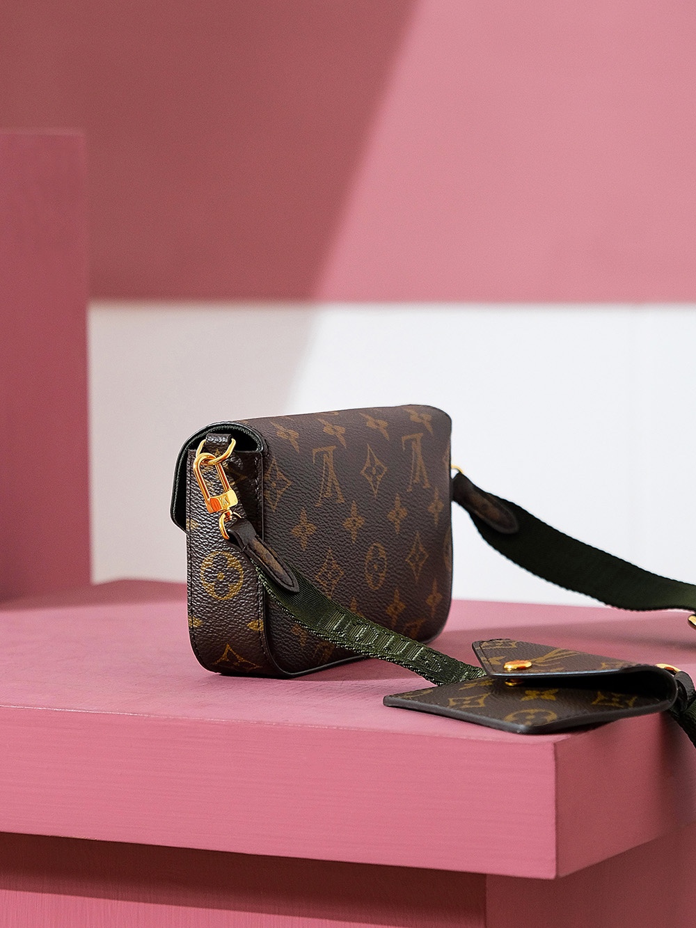Louis Vuitton Sarah — Portefeuille Monogram Intemporel - luxuryevafr