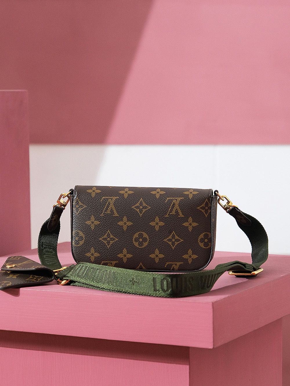 Louis Vuitton Sarah — Portefeuille Monogram Intemporel - luxuryevafr