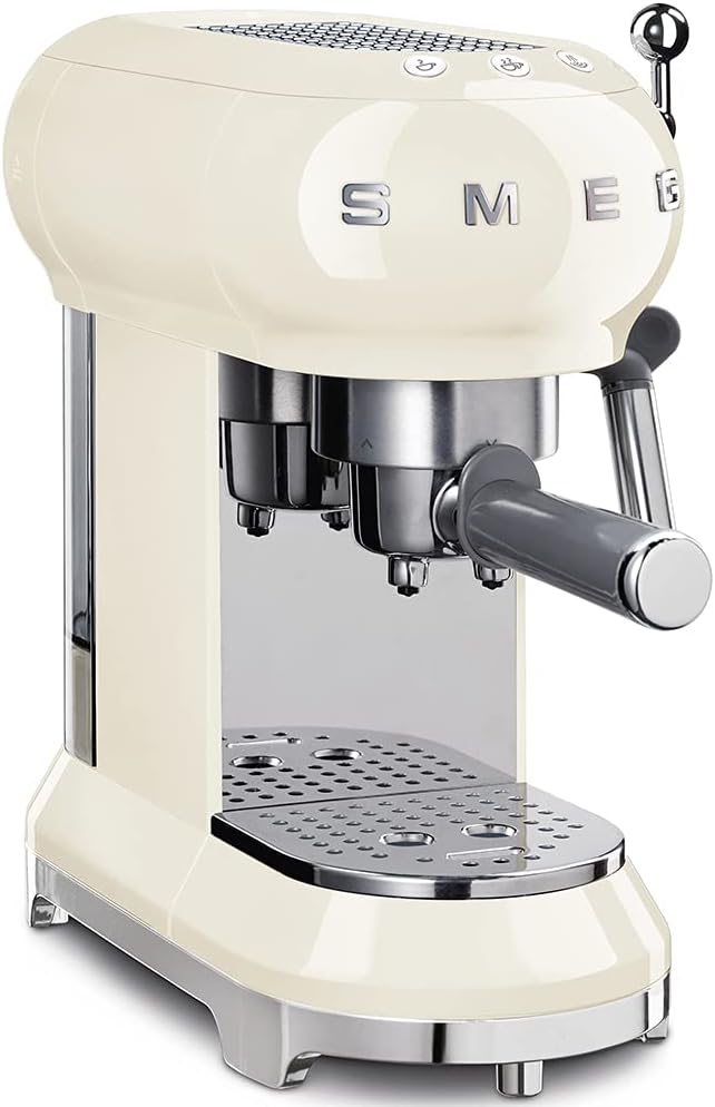 Smeg, ECF01WHEU Manual Espresso -Maschine, Cappuccino -System, Thermoblock, große Tassengehäuse und Doppelkaffeefunktion, 1 l Wassertank, kompakte Abmessungen, 1350W, Weiß