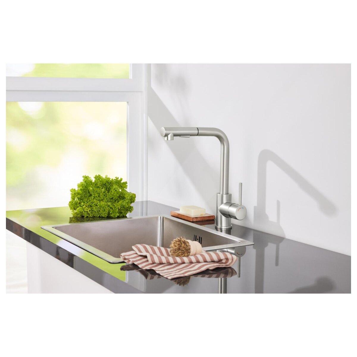 LIVARNO home Küchenarmatur mit herausziehbarer Brause (Quadratisch) - B-Ware sehr gut