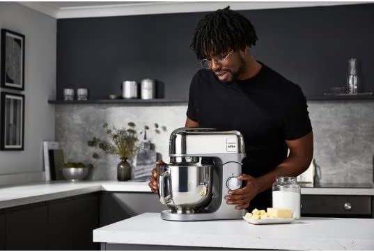 Kenwood kMix KMX750RD Küchenmaschine, 5 l Edelstahl Schüssel, Safe-Use-Sicherheitssystem, Metallgehuse, 1000 Watt, inkl. 3-Teiligem Patisserie-Set und Spritzschutz, Rot