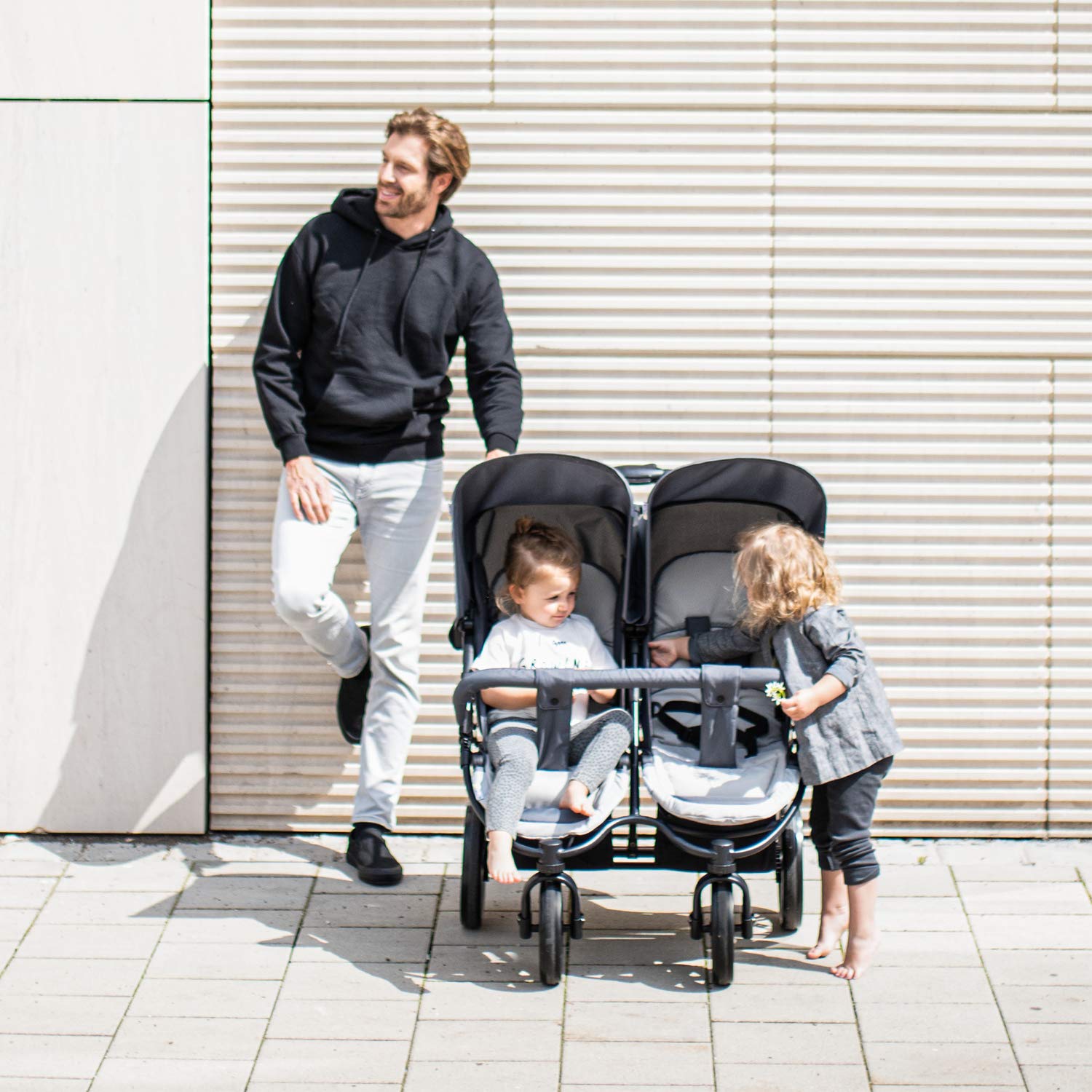 hauck Geschwisterwagen Roadster Duo SLX, Zwillingsbuggy ab Geburt bis 15 kg (ca. 3 Jahren) mit Liegefunktion, XL Korb, Einfach und Klein Zusammenklappbar, Große Räder (Grey/Silver)